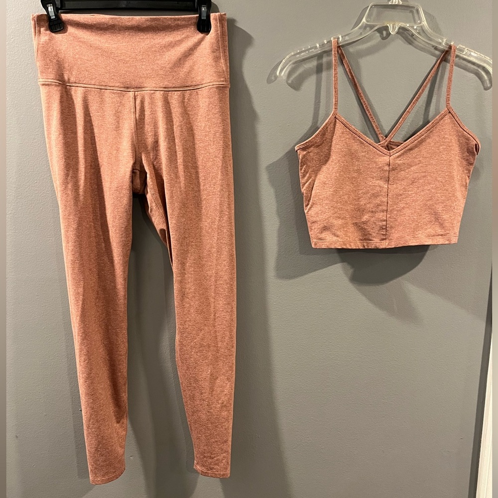 Two piece work out set - Picture 1 of 3